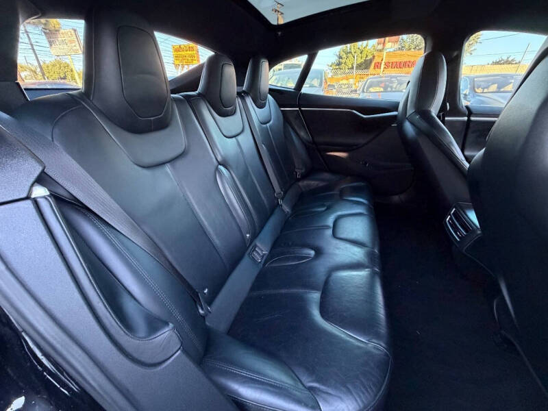 2015 Tesla Model S 70