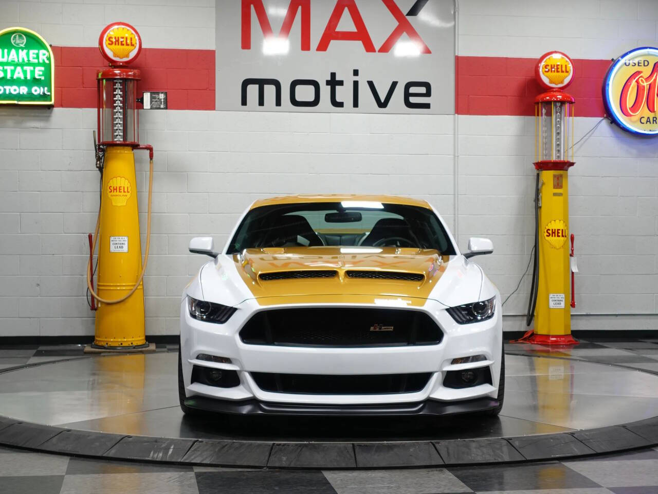 2017 Ford Mustang 10
