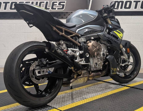 2023 BMW S 1000 R