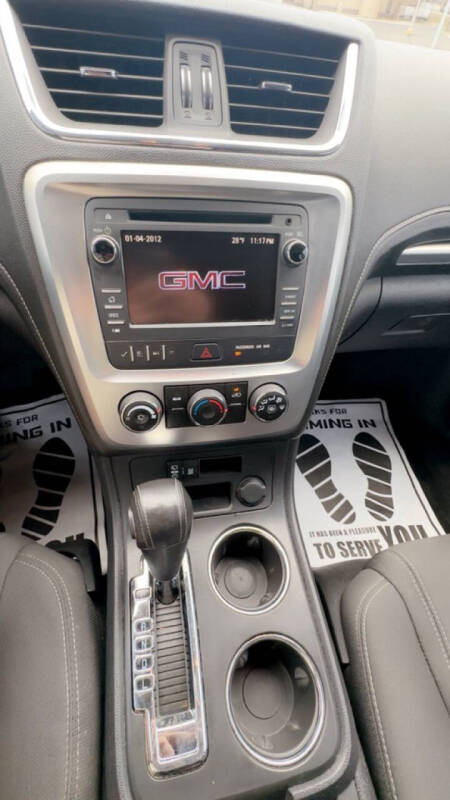 2014 GMC Acadia SLE-1