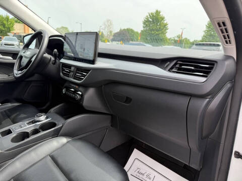 2024 Ford Escape Platinum