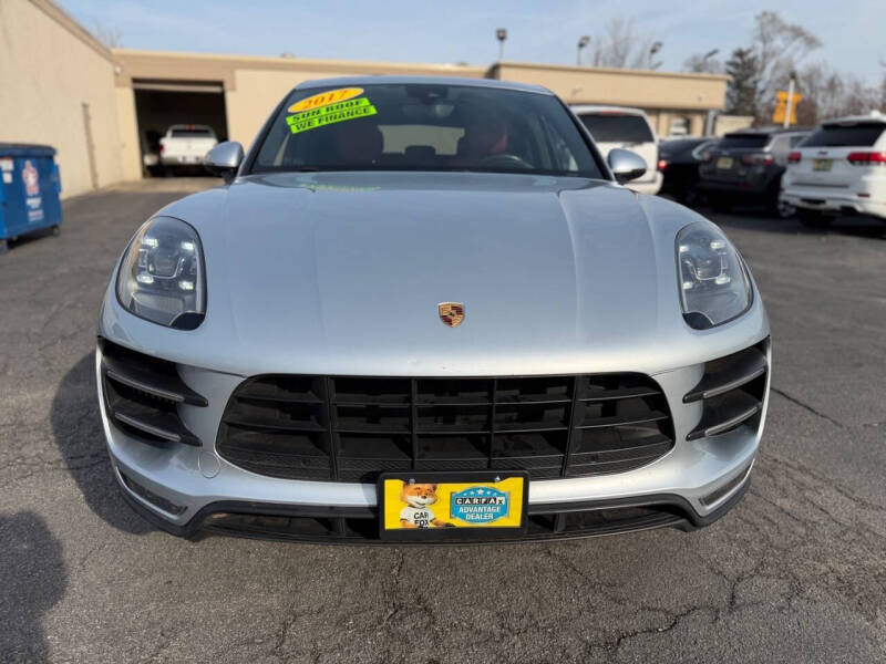 2017 Porsche Macan Turbo