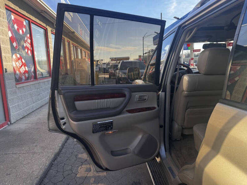 2002 Lexus LX 470