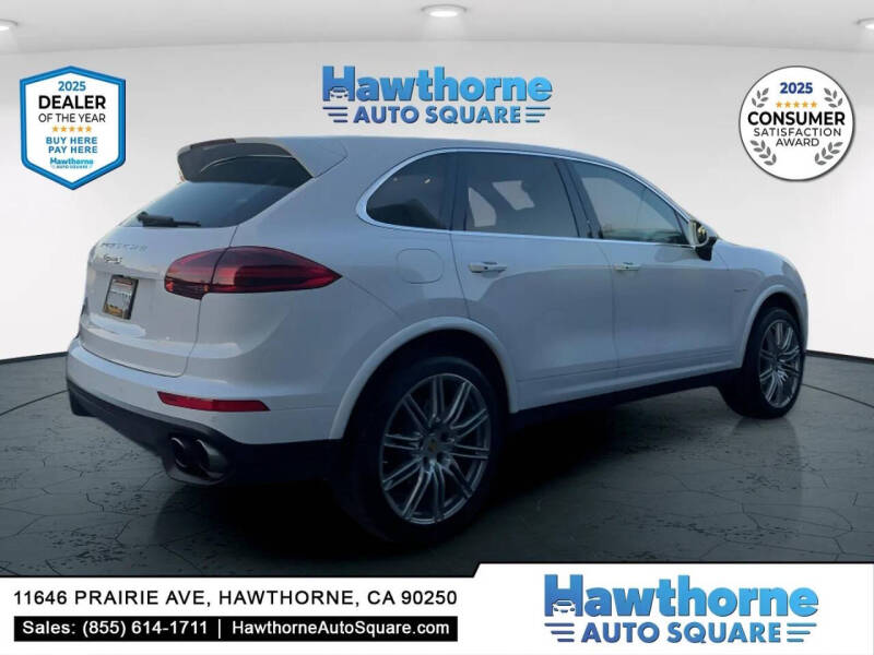 2016 Porsche Cayenne S E-Hybrid