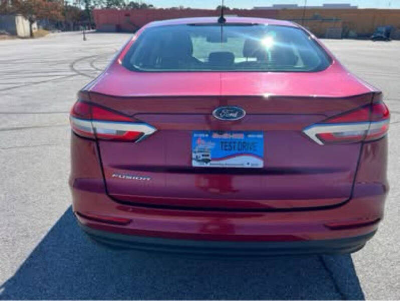 2019 Ford Fusion S