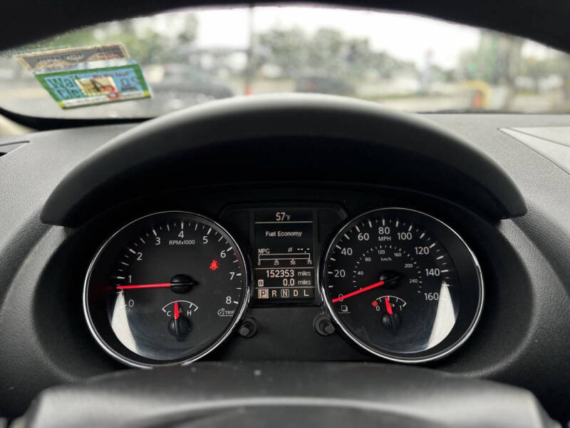 2013 Nissan Rogue S