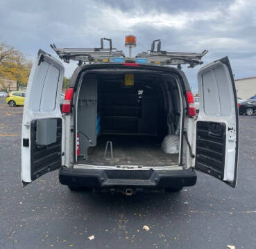 2016 Chevrolet Express 2500