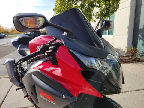 2015 Suzuki GSX-R1000