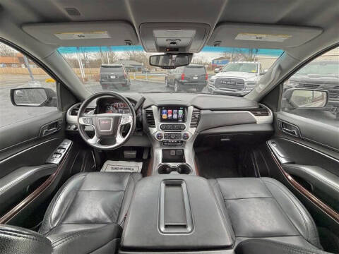 2017 GMC Yukon XL SLE