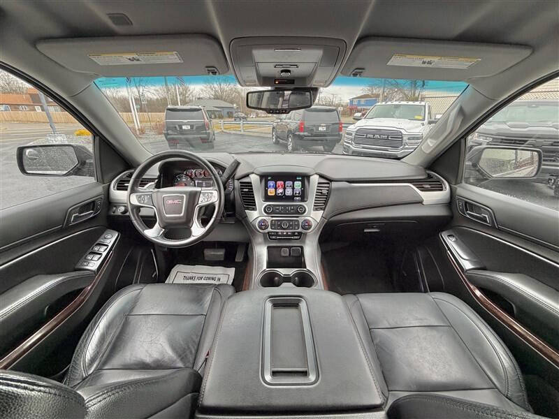 2017 GMC Yukon XL SLE