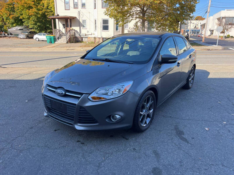 2013 Ford Focus SE photo 3