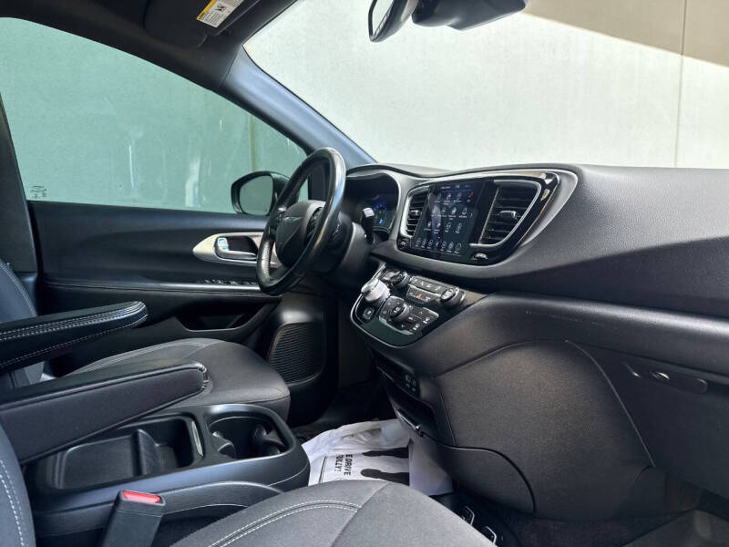 2019 Chrysler Pacifica Touring Plus