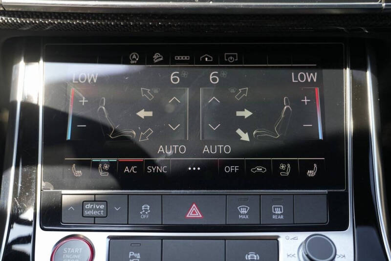 2022 Audi SQ7 4.0T quattro Premium Plus