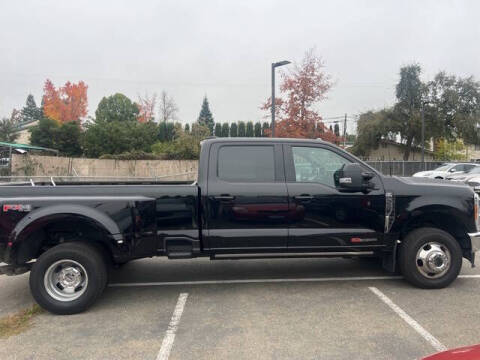 2023 Ford F-350 Super Duty Lariat