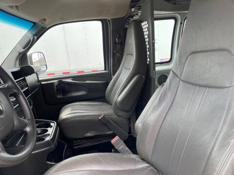 2015 Chevrolet Express 2500