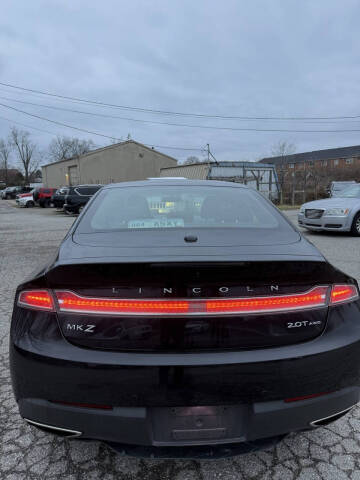 2018 Lincoln MKZ Premiere