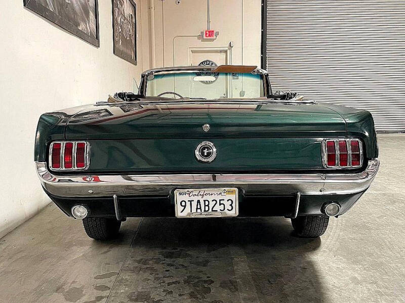 1965 Ford Mustang