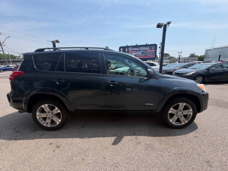 2011 Toyota RAV4 Sport