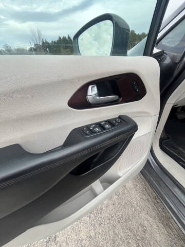 2017 Chrysler Pacifica Limited