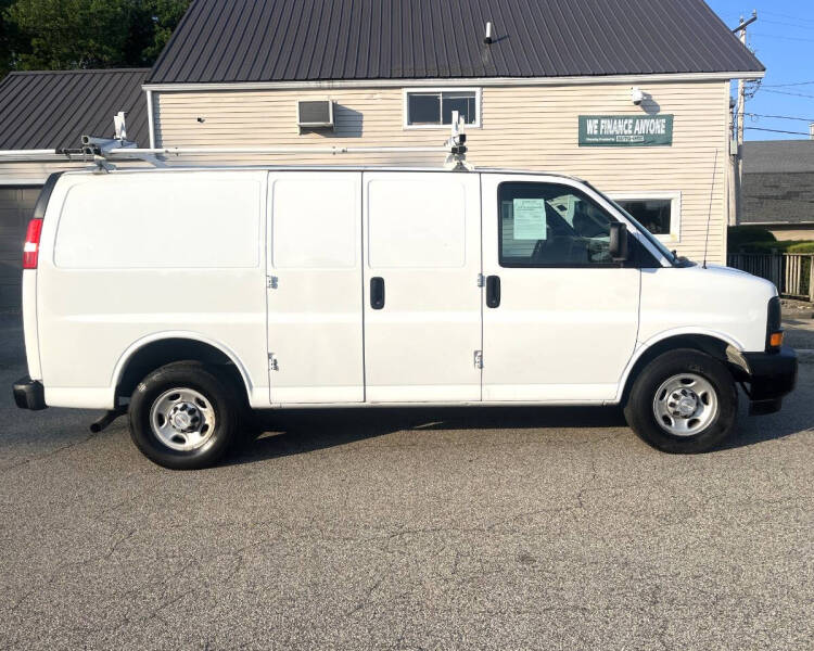 2017 Chevrolet Express 2500