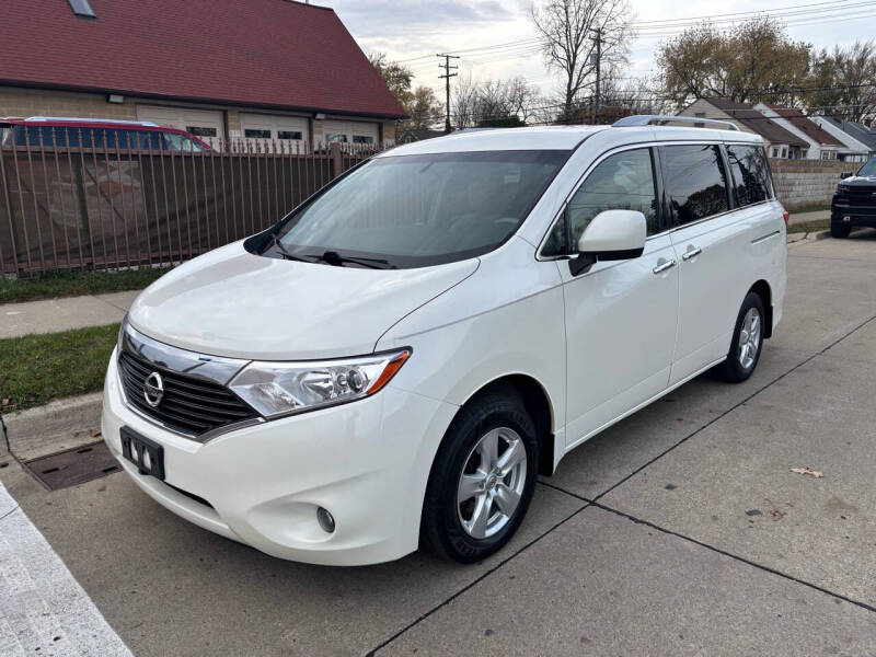 2015 Nissan Quest SV photo 5