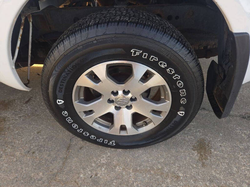 2012 Suzuki Equator Sport