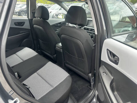 2021 Hyundai Kona SE