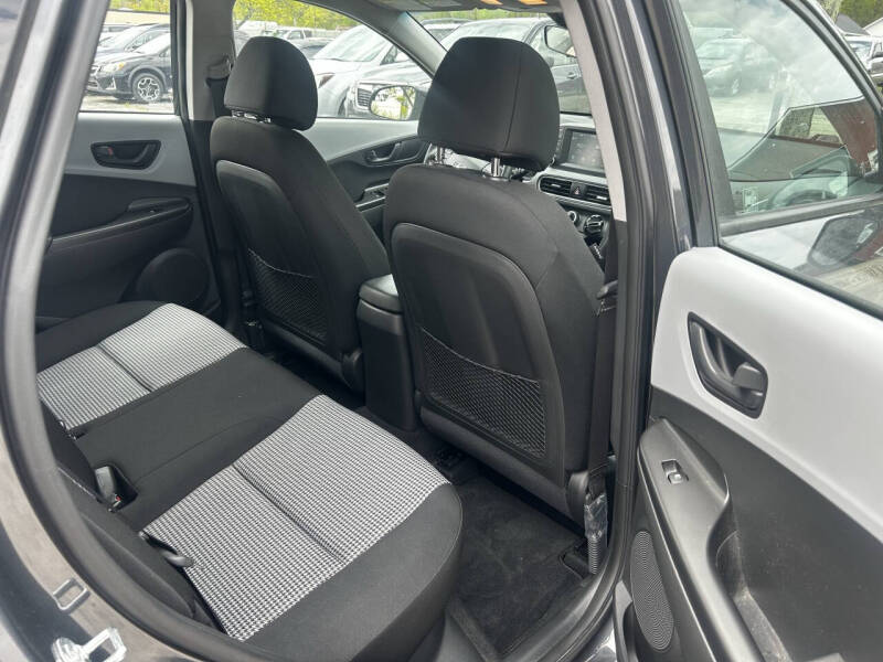 2021 Hyundai Kona SE