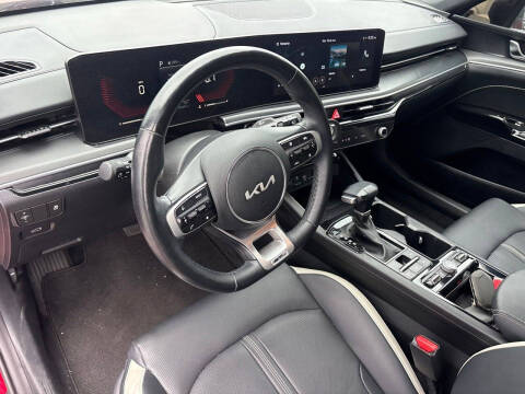 2025 Kia K5