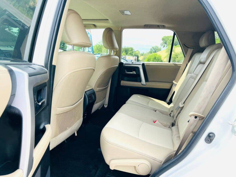 2018 Toyota 4Runner SR5