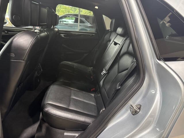 2018 Porsche Macan S