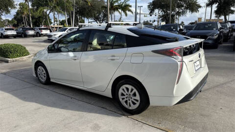 2016 Toyota Prius Two