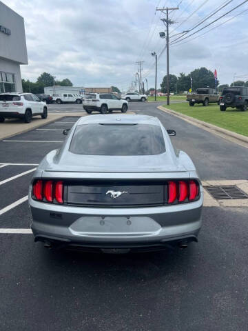 2020 Ford Mustang EcoBoost