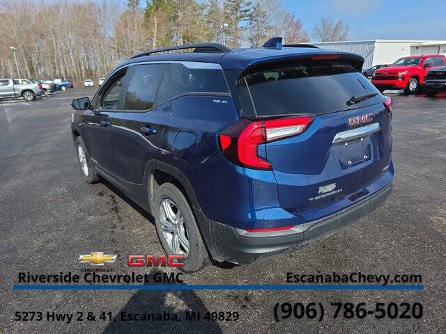 2022 GMC Terrain SLE
