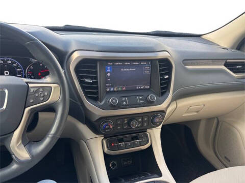 2022 GMC Acadia Denali