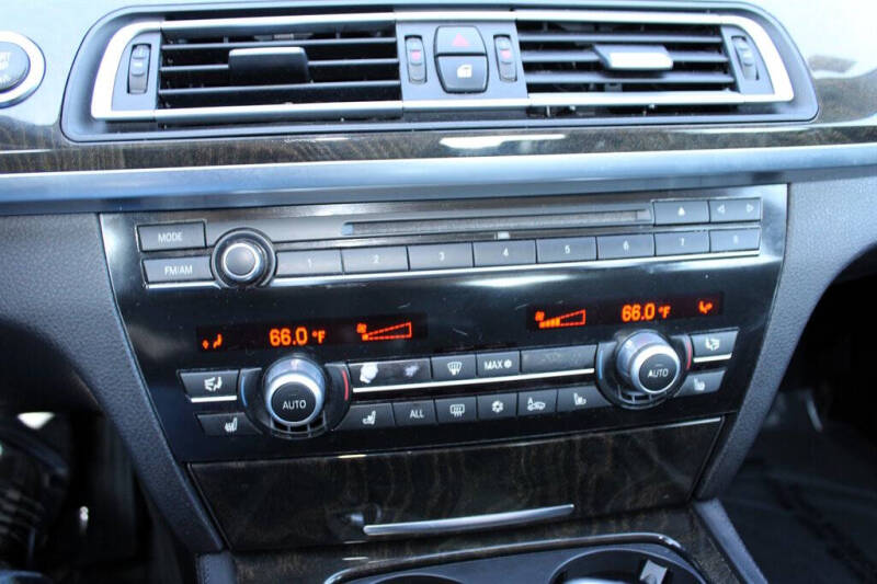 2012 BMW 7 Series 750Li xDrive