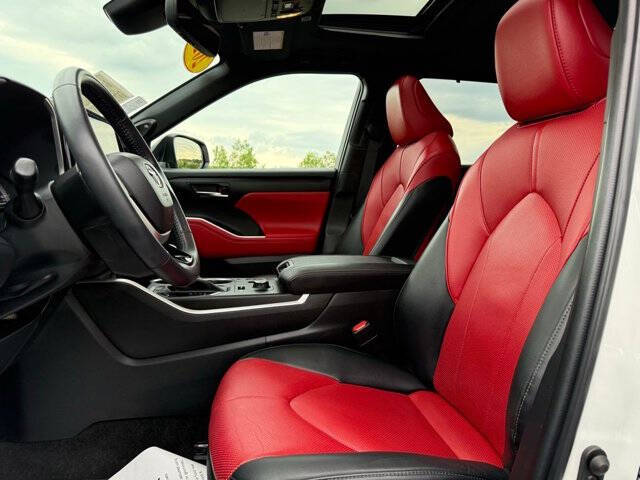 2023 Toyota Highlander XSE