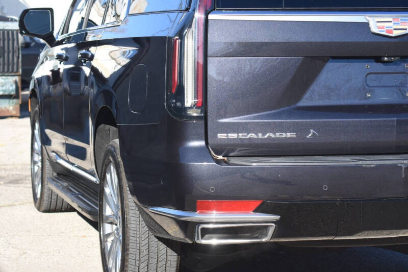 2022 Cadillac Escalade ESV Premium Luxury photo 12