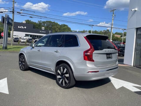 2024 Volvo XC90 Recharge T8 Plus Bright Theme 7P