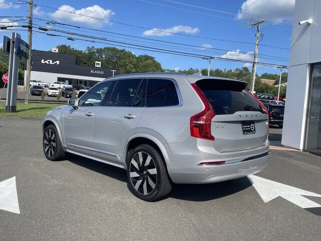 2024 Volvo XC90 Recharge T8 Plus Bright Theme 7P