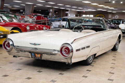 1962 Ford Thunderbird
