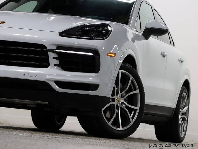2020 Porsche Cayenne Coupe