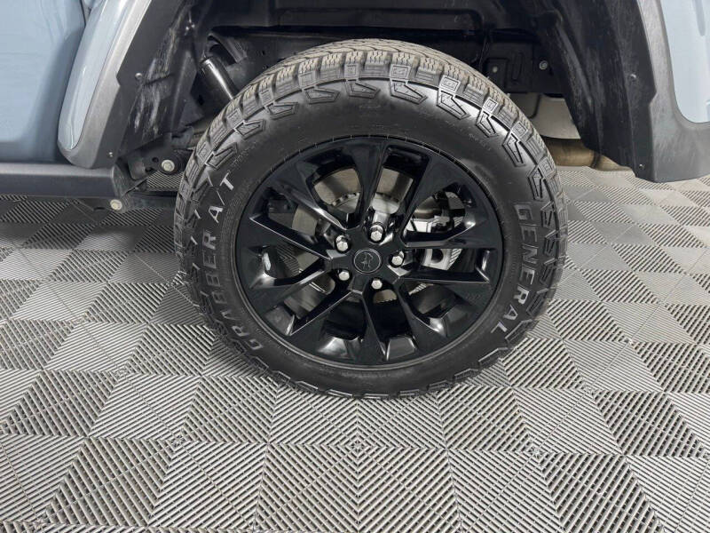 2024 Jeep Gladiator NightHawk