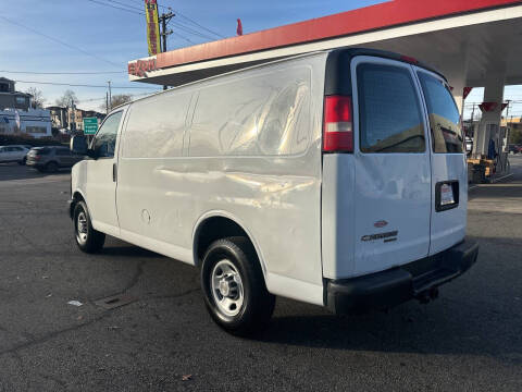 2013 Chevrolet Express 2500