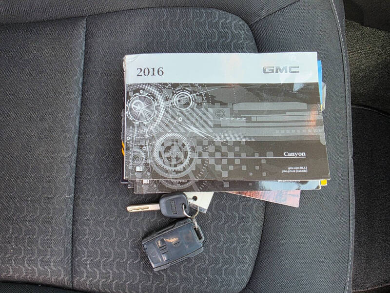 2016 GMC Canyon SLE