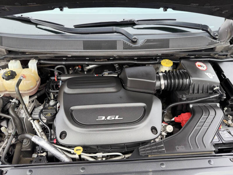 2017 Chrysler Pacifica Touring-L Plus