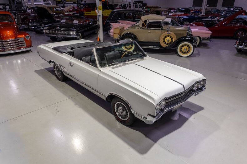 1965 Oldsmobile Cutlass