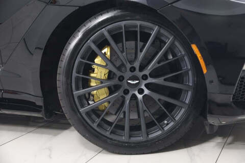 2023 Aston Martin DBX 707