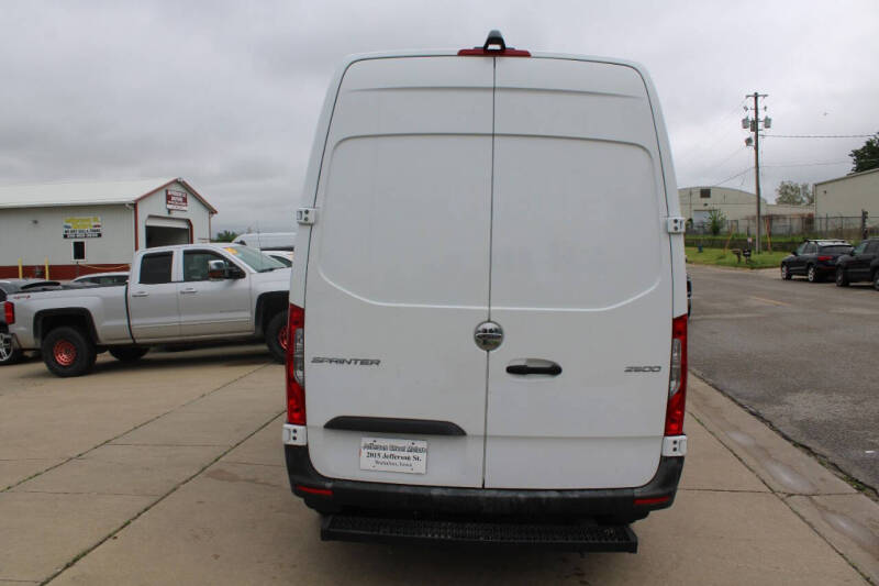 2021 Freightliner Sprinter 2500