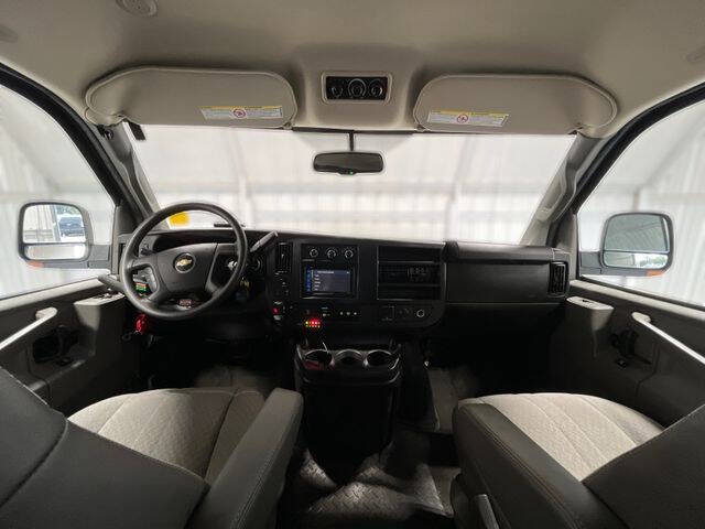 2017 Chevrolet Express LT 3500